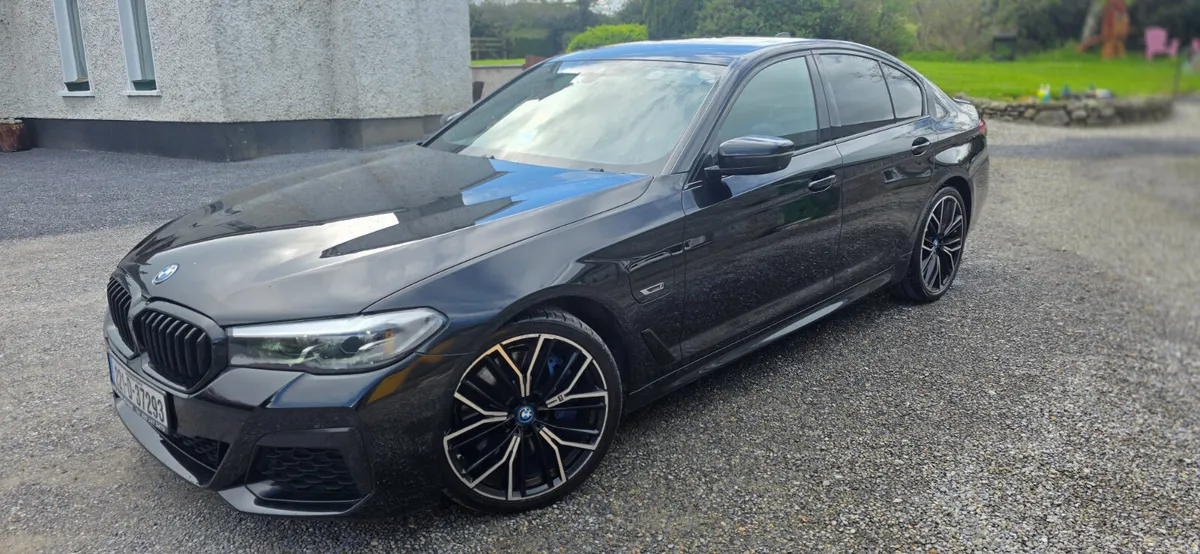 221 BMW 545E XDRIVE M SPORT - Image 3