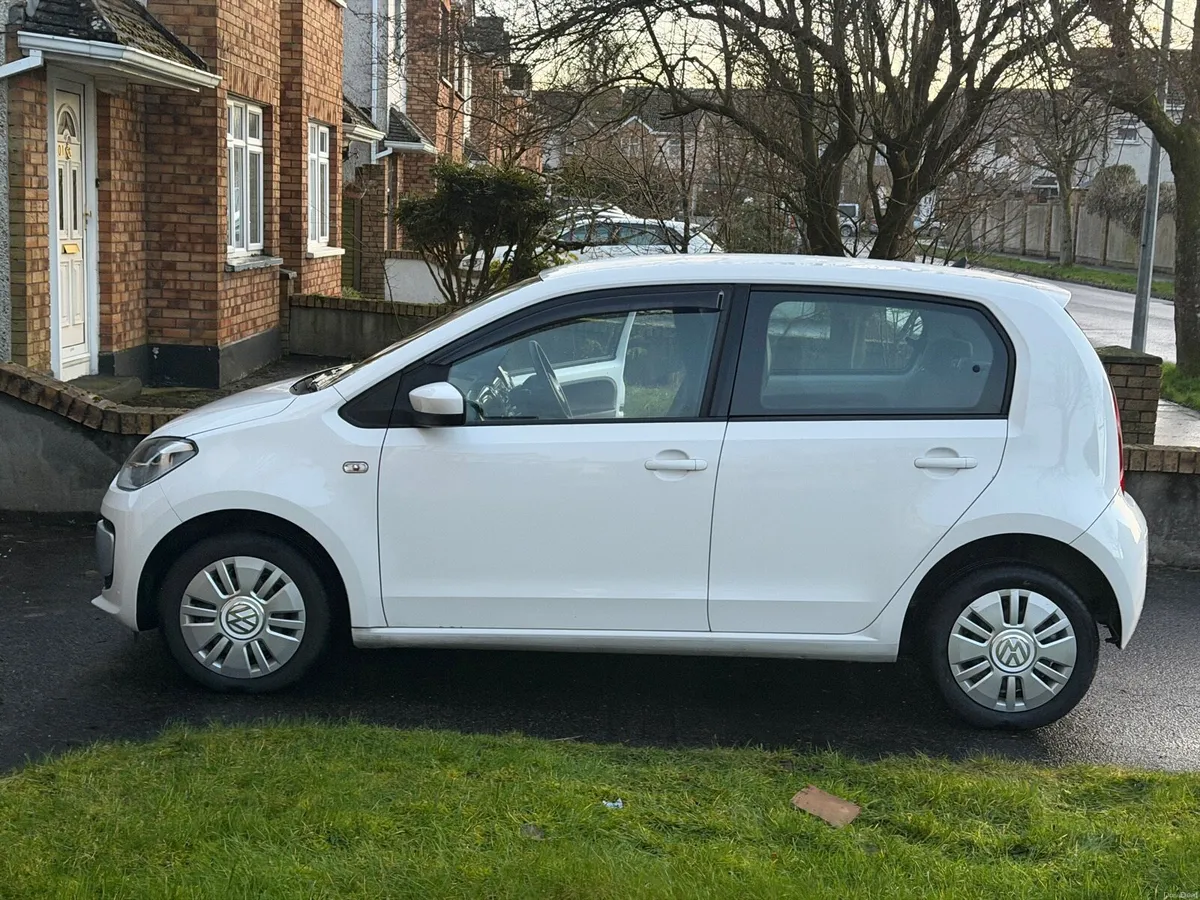 Volkwagan up 2013 - Image 3