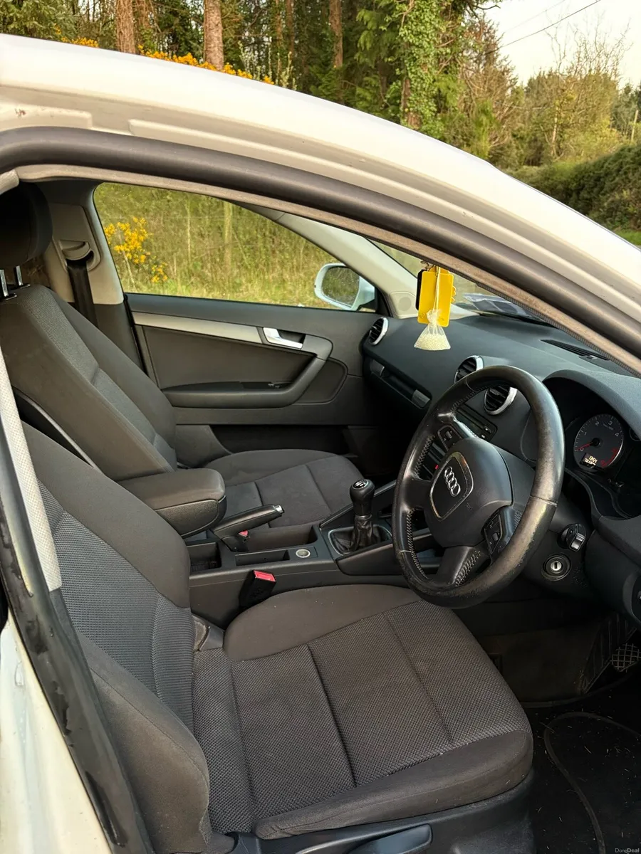 Audi A3 2010 Sportback - Image 2