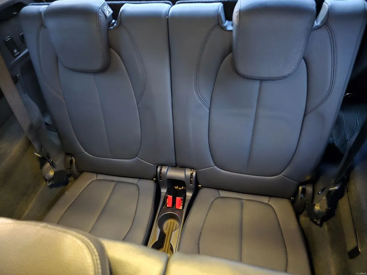 BMW 2-Series 2017/2 luxury Trim Gran Tourer - Image 6