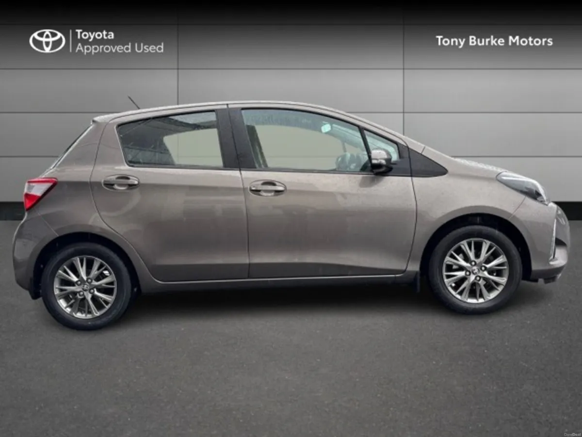 Toyota Yaris - Petrol - Luna Edition - 1.0 - 5dr - - Image 3