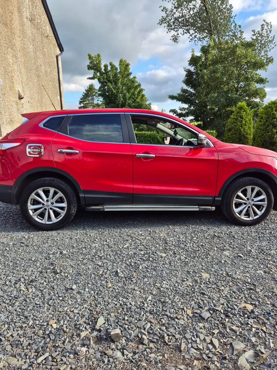 Nissan Qashqai 2017 - Image 1