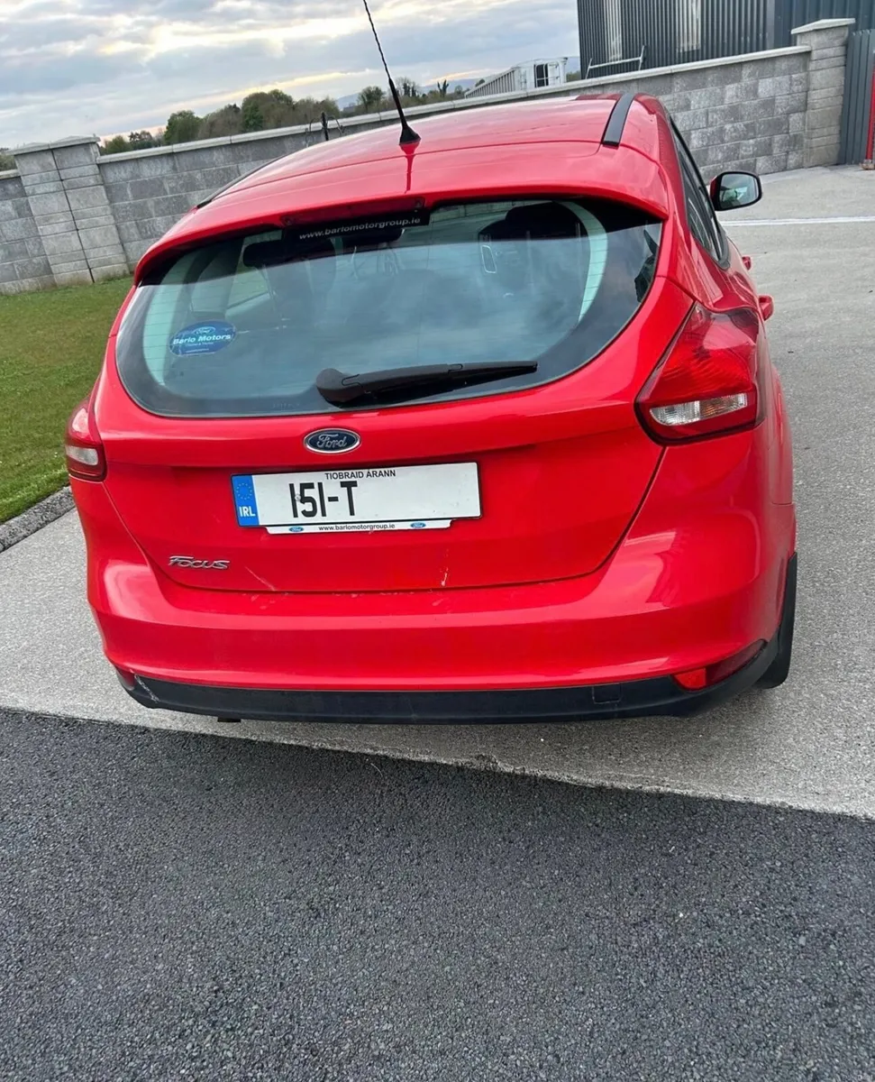 Ford Focus 2015 - Image 2