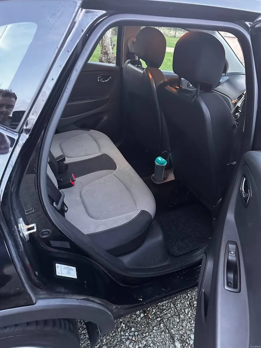 Renault Captur 2016 1.5d low mileage - Image 4