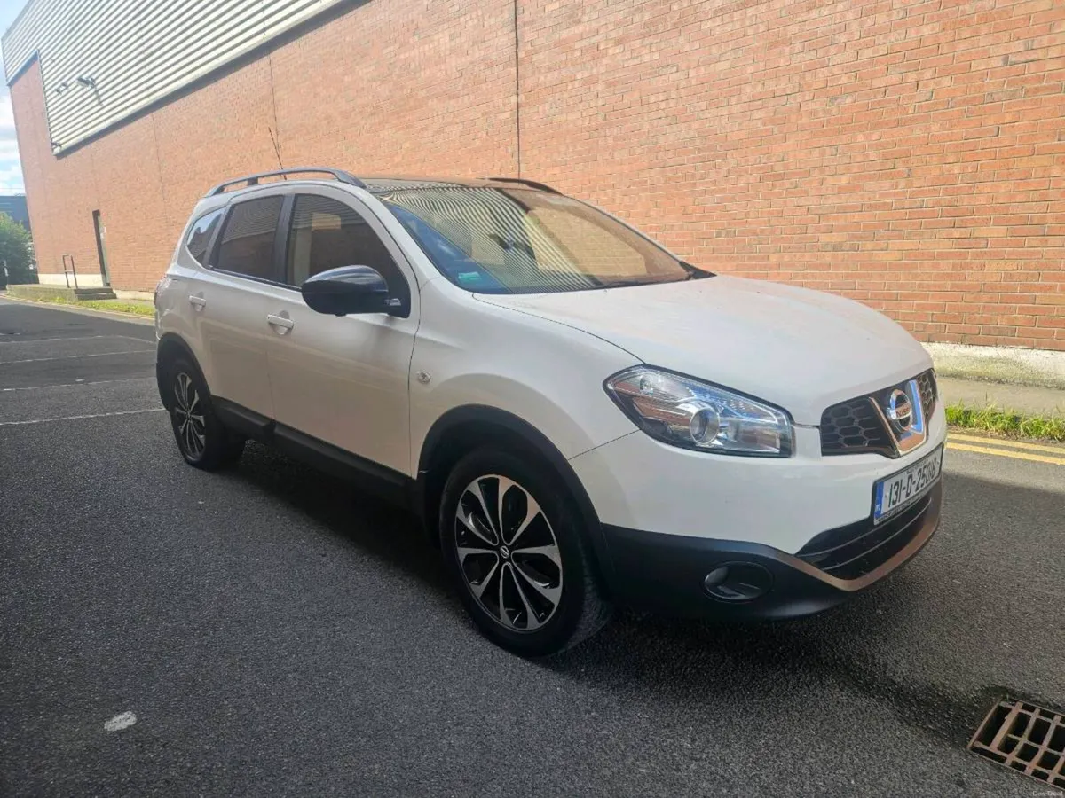 2013 Qashqai + 2    Pan Roof (READ ADD) - Image 1