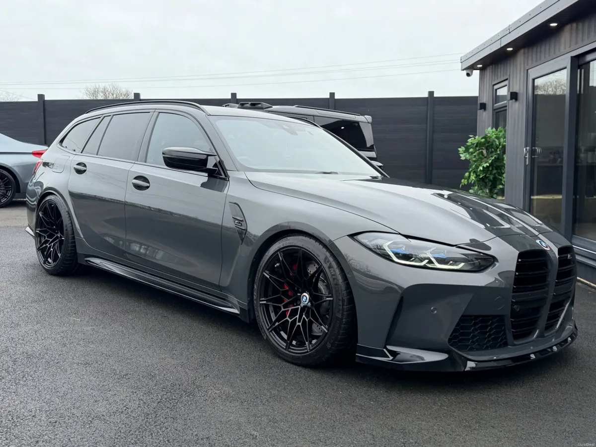 2024/242 BMW M3 TOURING COMPETITION XDRIVE - Image 2