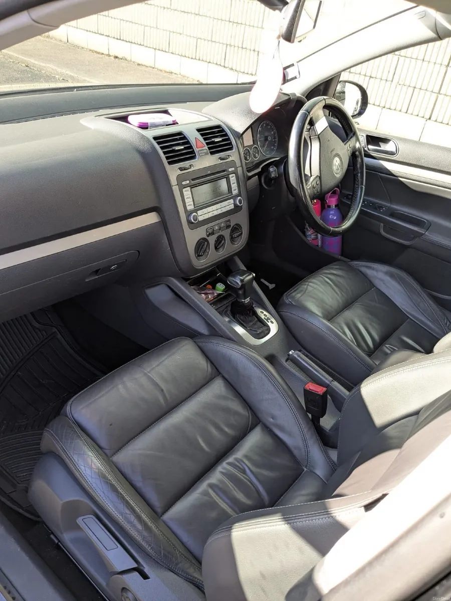 Volkswagen Golf 2008 - Image 2