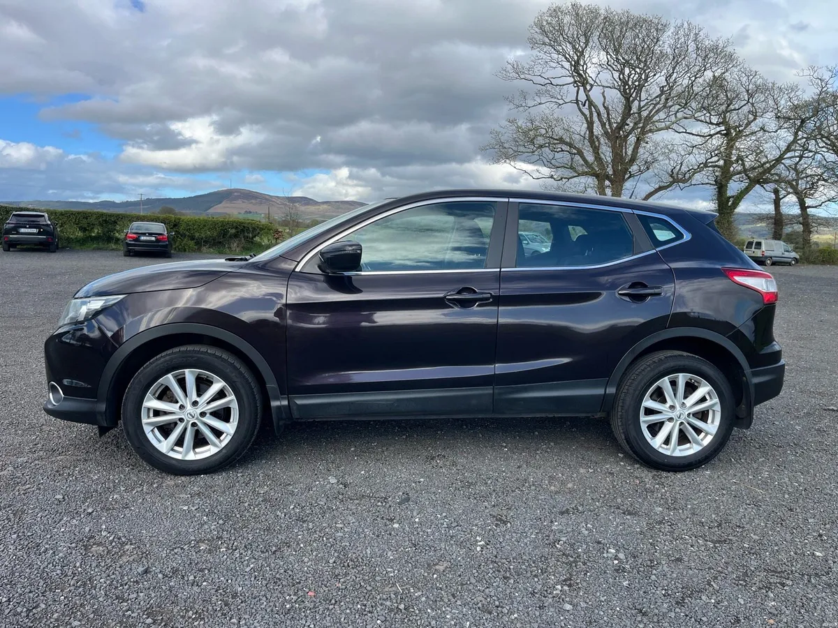 Nissan Qashqai 2015 - Image 3