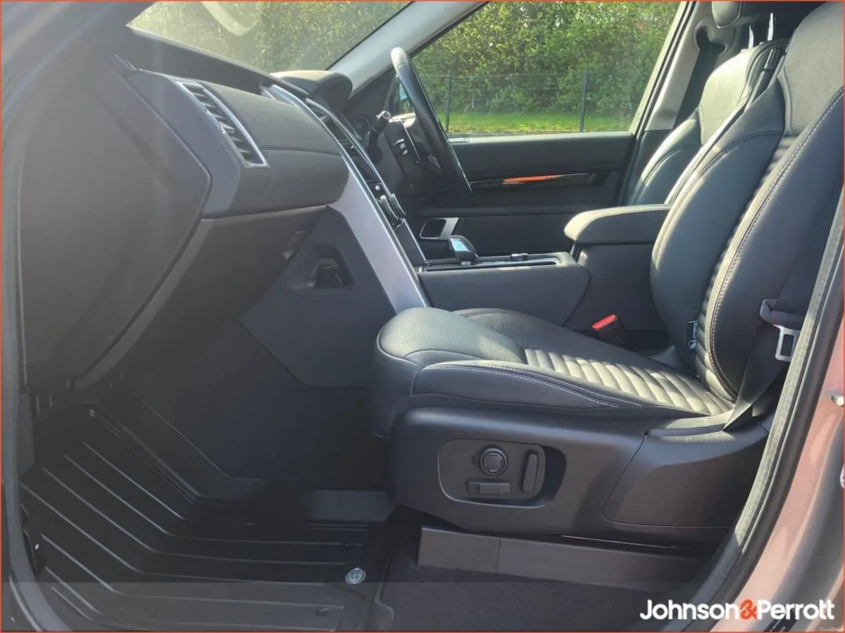 Land Rover Discovery DISCOVERY DISCOVERY 3.0 SD6 S - Image 4
