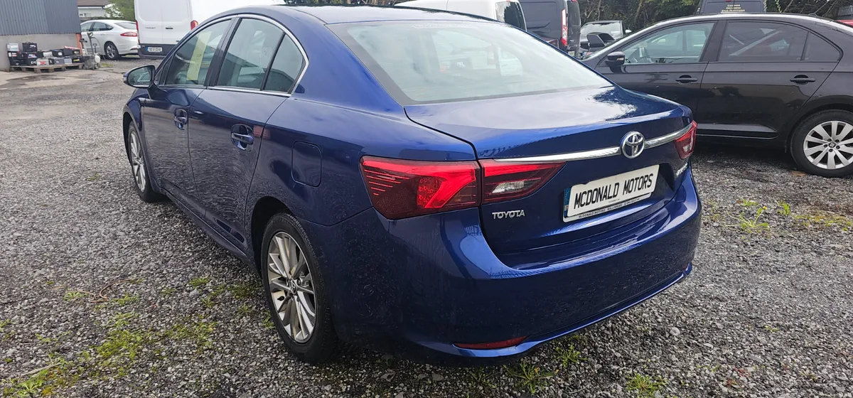 Toyota Avensis 2017 - Image 3