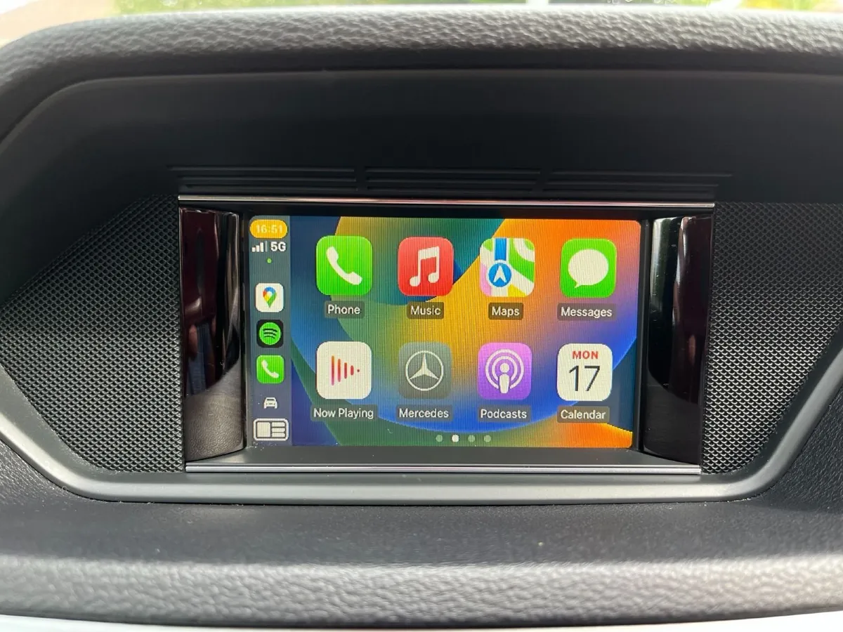 Mercedes-Benz E-Class 2012 - Image 3