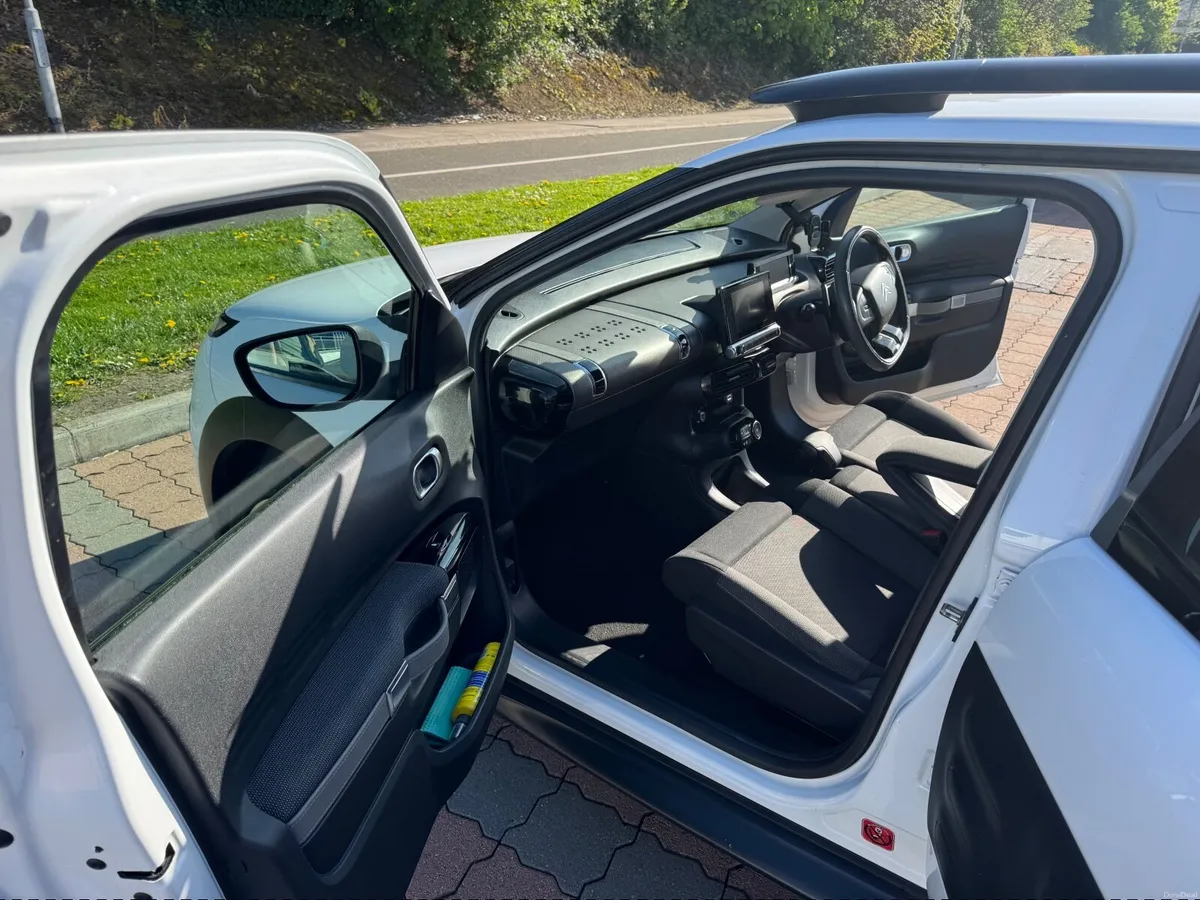 Citroen C4  Cactus 2017 Auto transmission - Image 4