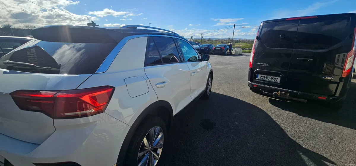 Volkswagen T-Roc 2019 - Image 3