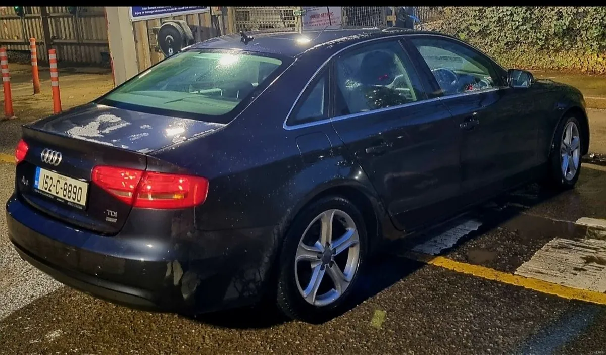 Audi A4 2015 - Image 2