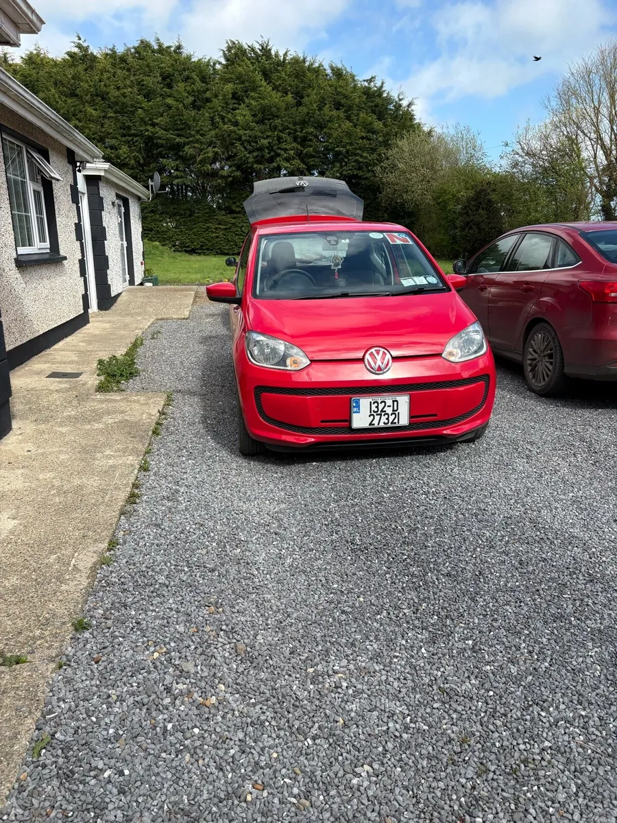 Volkswagen Up - Image 2