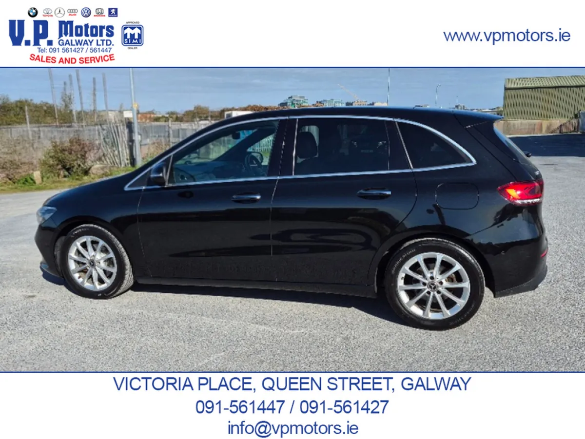 1 OWNER, PAN-SUNROOF, VERY HIGH SPEC, AUTOMATIC. - Image 6