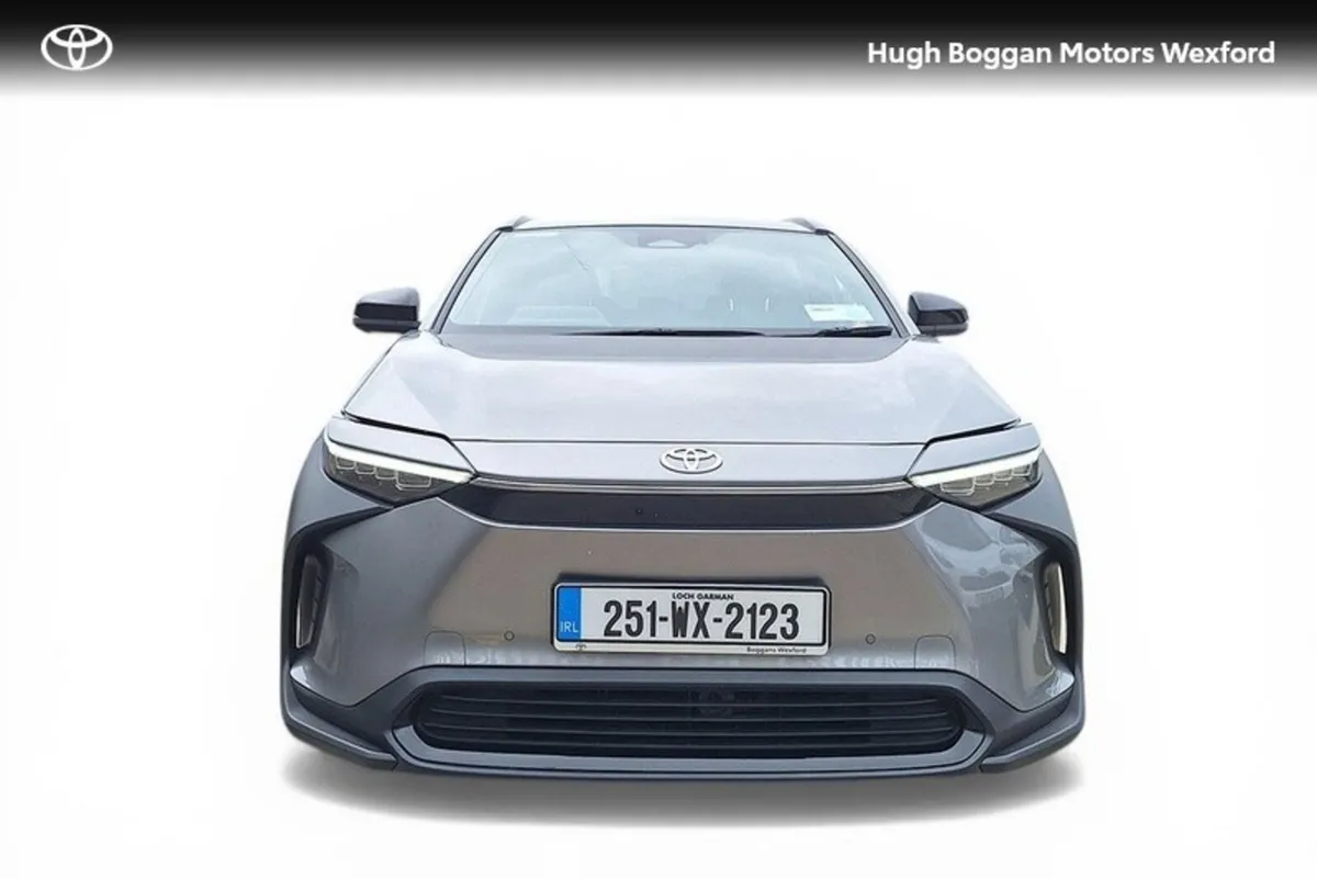 Toyota bZ4X SPORT ALL ELECTRIC 450KM RANGE!! - Image 5