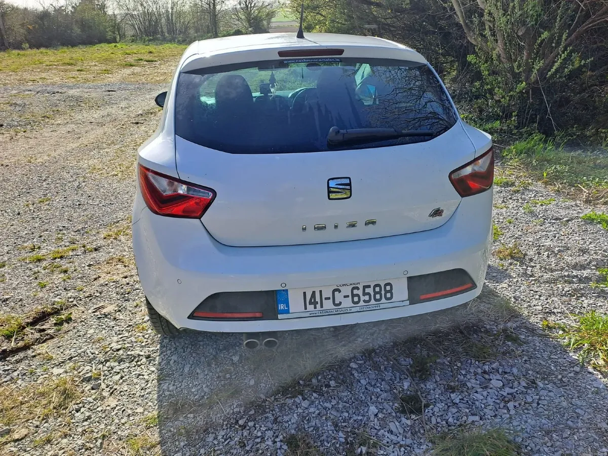 SEAT Ibiza 2014 - Image 2