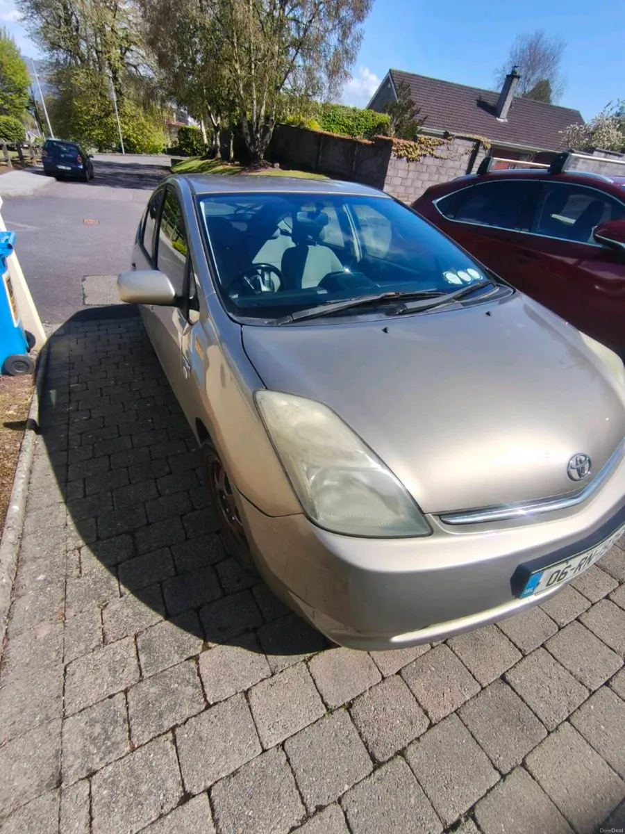 Toyota Prius for parts - Image 1