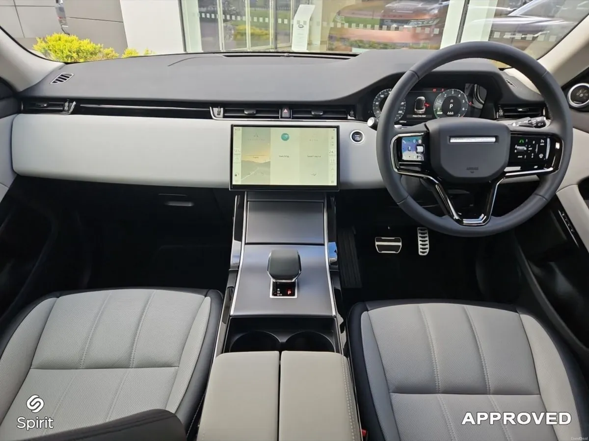 Land Rover Range Rover Evoque 1.5 PHEV R-Dynamic S - Image 4