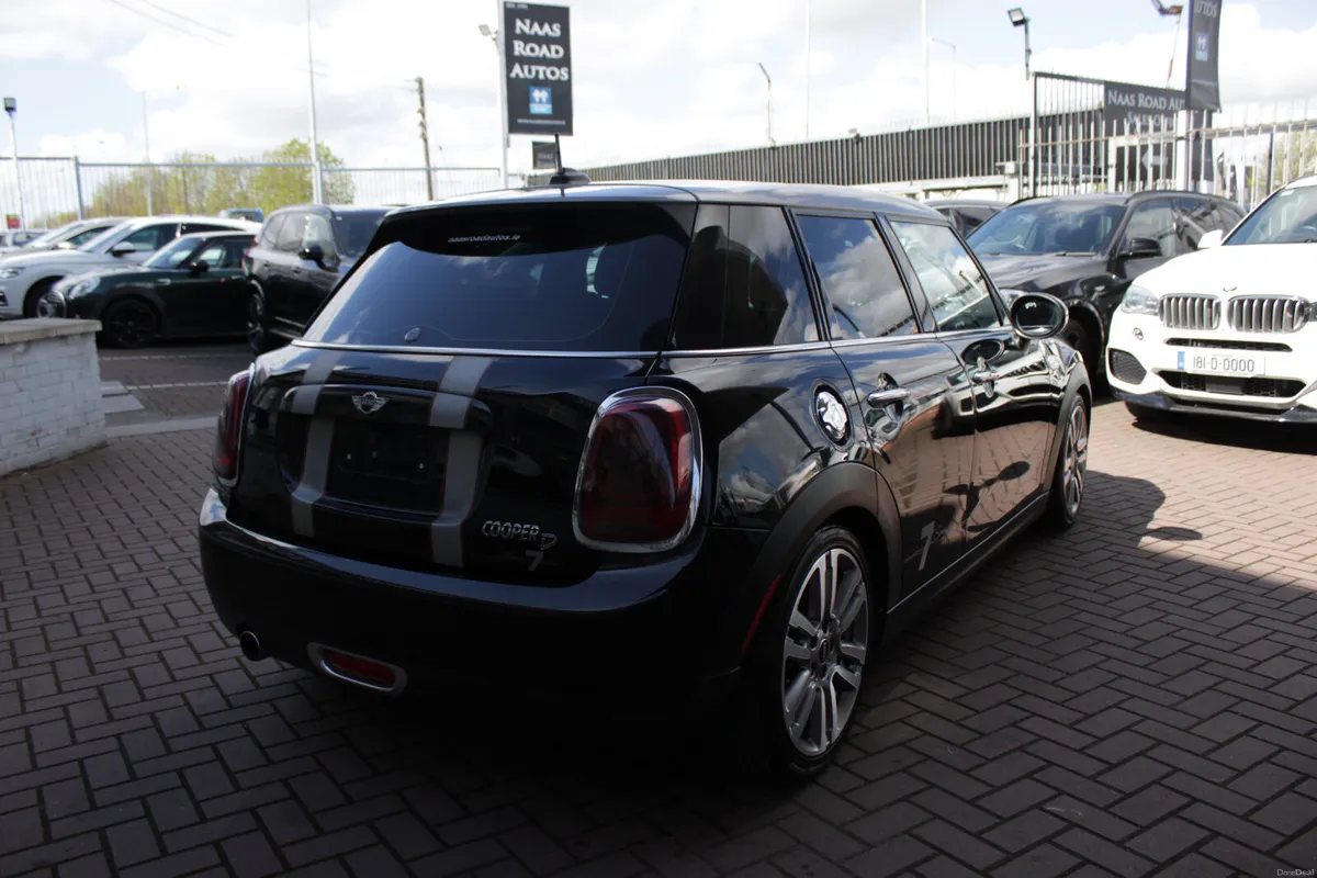 2016 MINI COOPER D 7 AUTO 5DR - Image 4