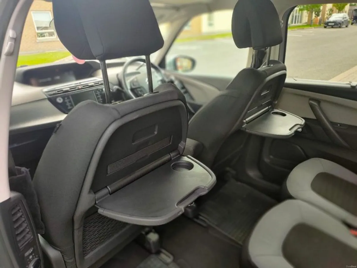 7 Seat Automatic 2015 Citroen C4 Grand Picasso Exc - Image 6