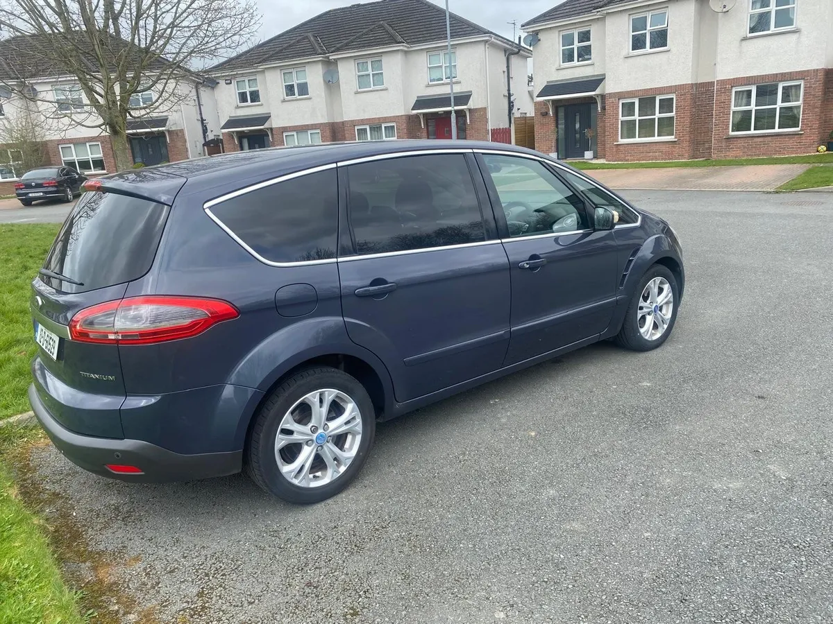 Ford S-Max 2012 - Image 4