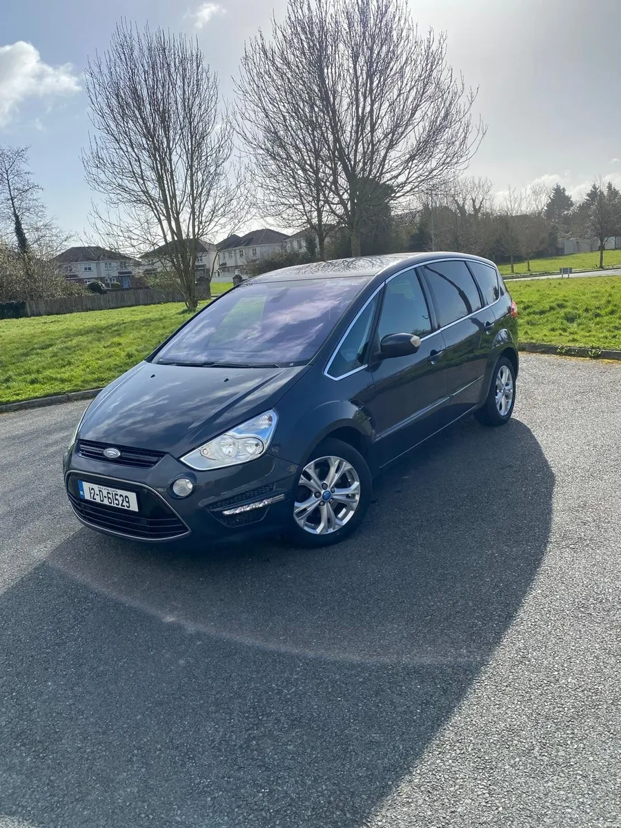 Ford S-Max 2012 - Image 2