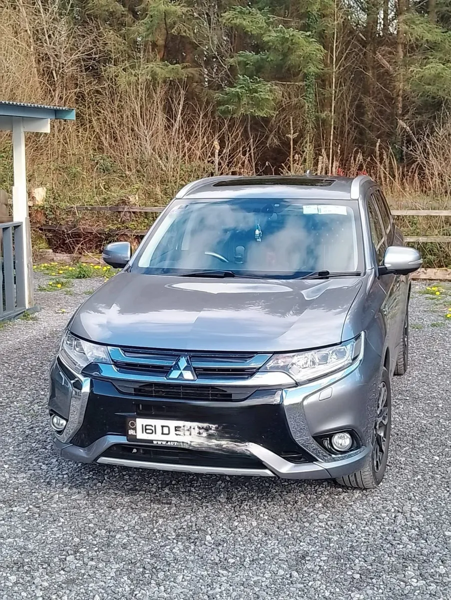 Mitsubishi Outlander PHEV 2016 High Spec | 4WD | - Image 1