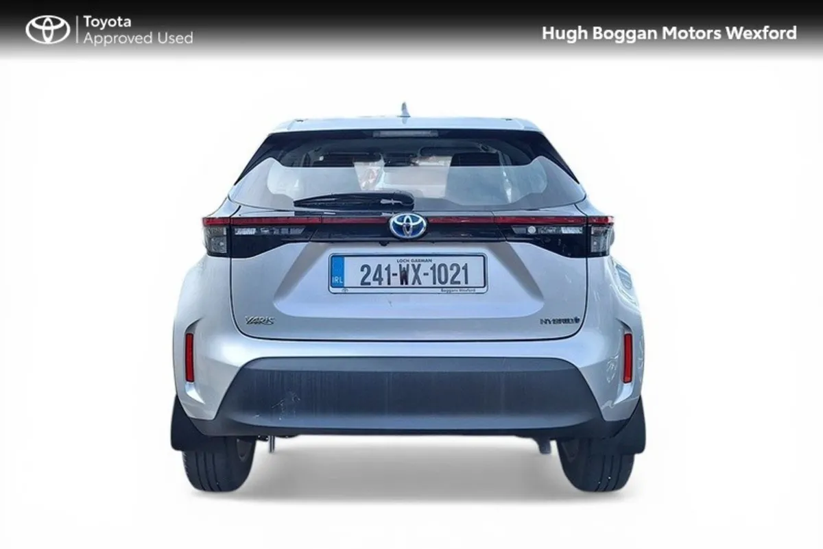 Toyota Yaris Cross LUNA HYBRID, NICE LOW MILEAGE!! - Image 4