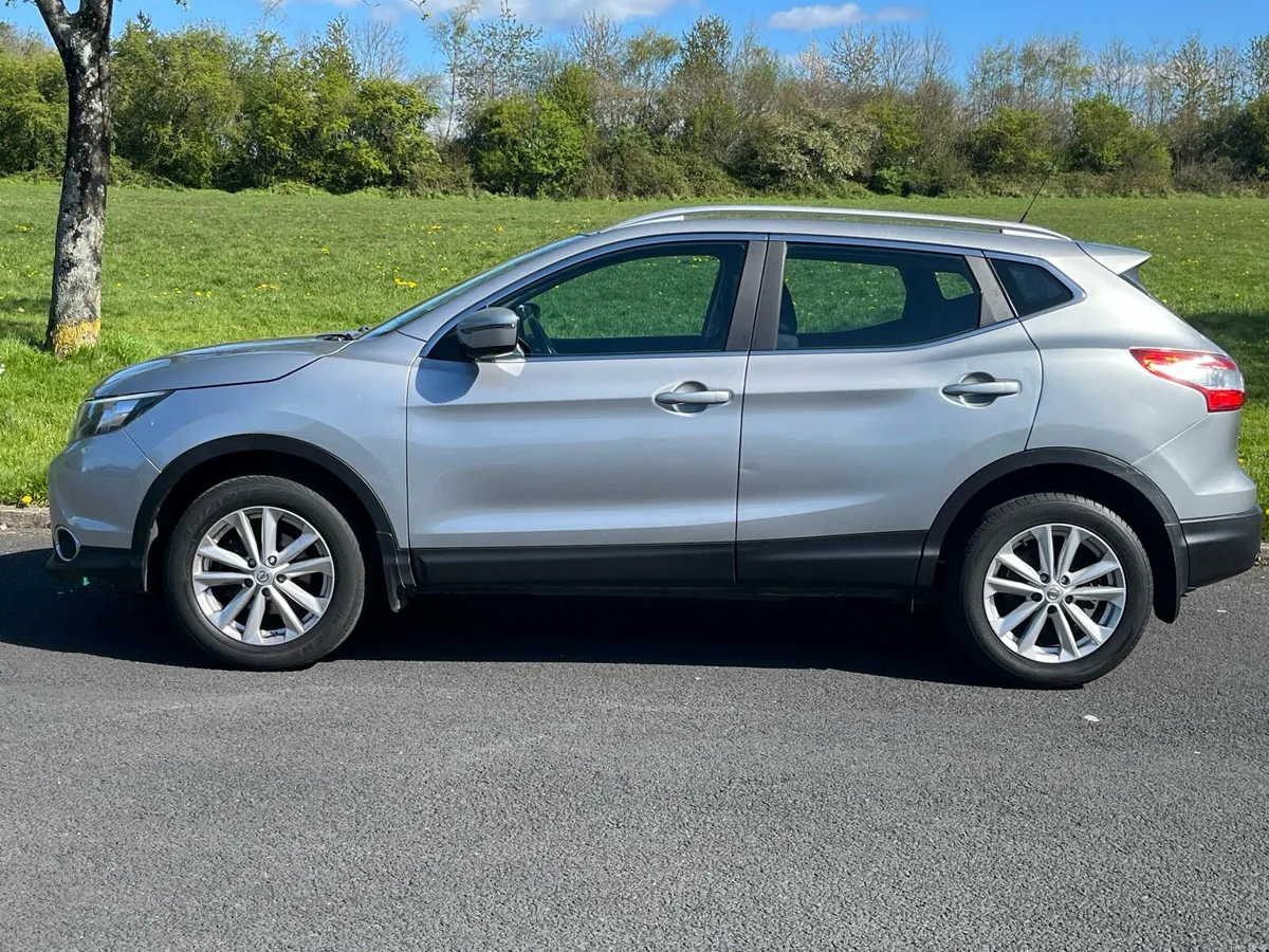 2017 Qashqai, 180km, 1 Owner, Service History main - Image 1