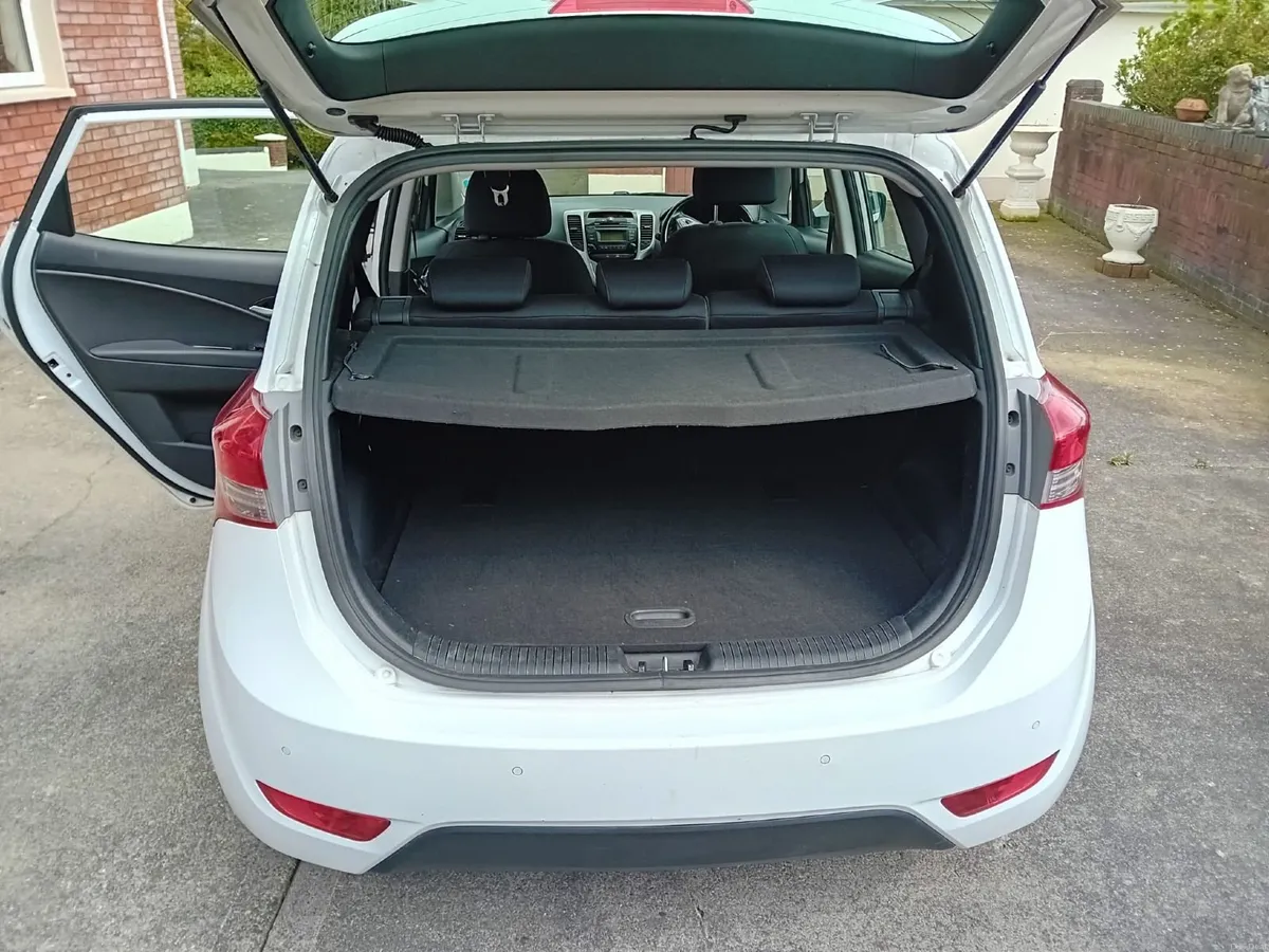 Hyundai ix20 2017 - Image 3