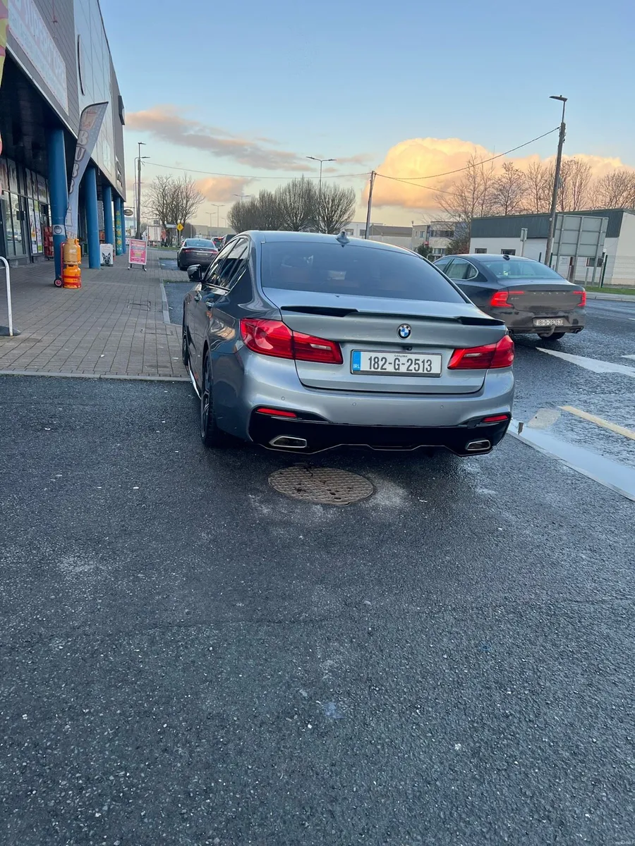 BMW 5 SERIES-520D- M SPORT+360 - Image 3