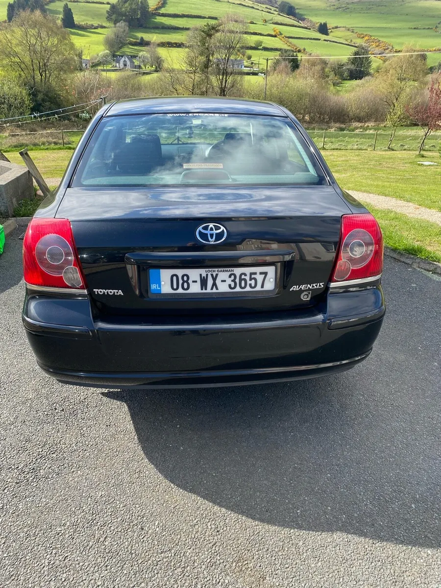 Toyota avensis for sale - Image 4