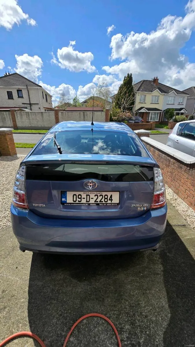 Toyota Prius - Image 3