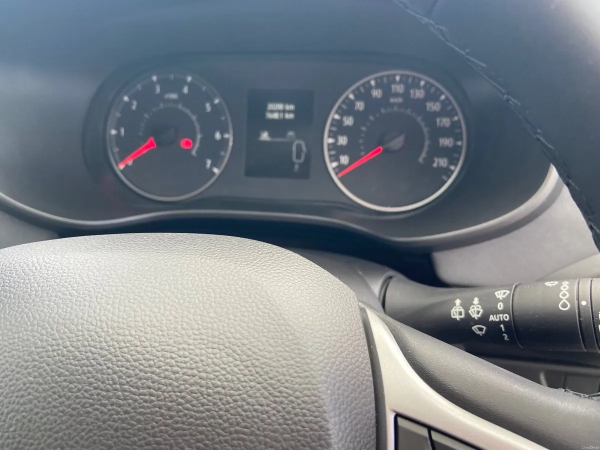 Dacia Sandero Stepway Extreme  2025 - Image 3