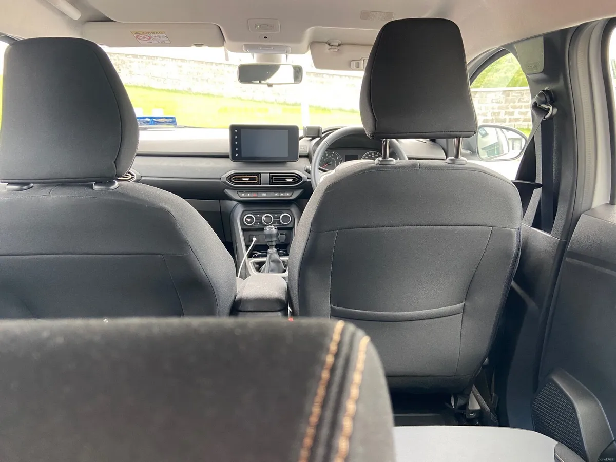 Dacia Sandero Stepway Extreme  2025 - Image 4