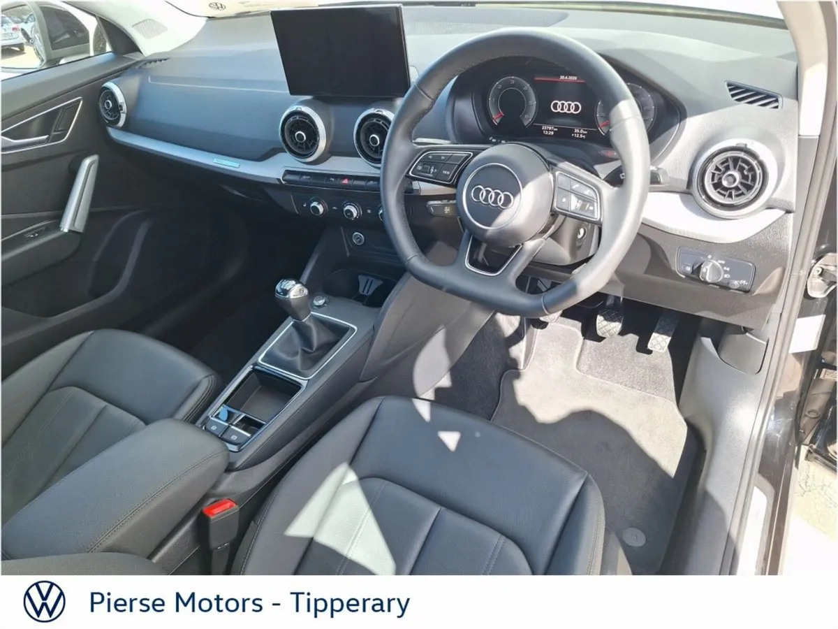 Audi Q2 30 TDI 116HP SE - Image 2