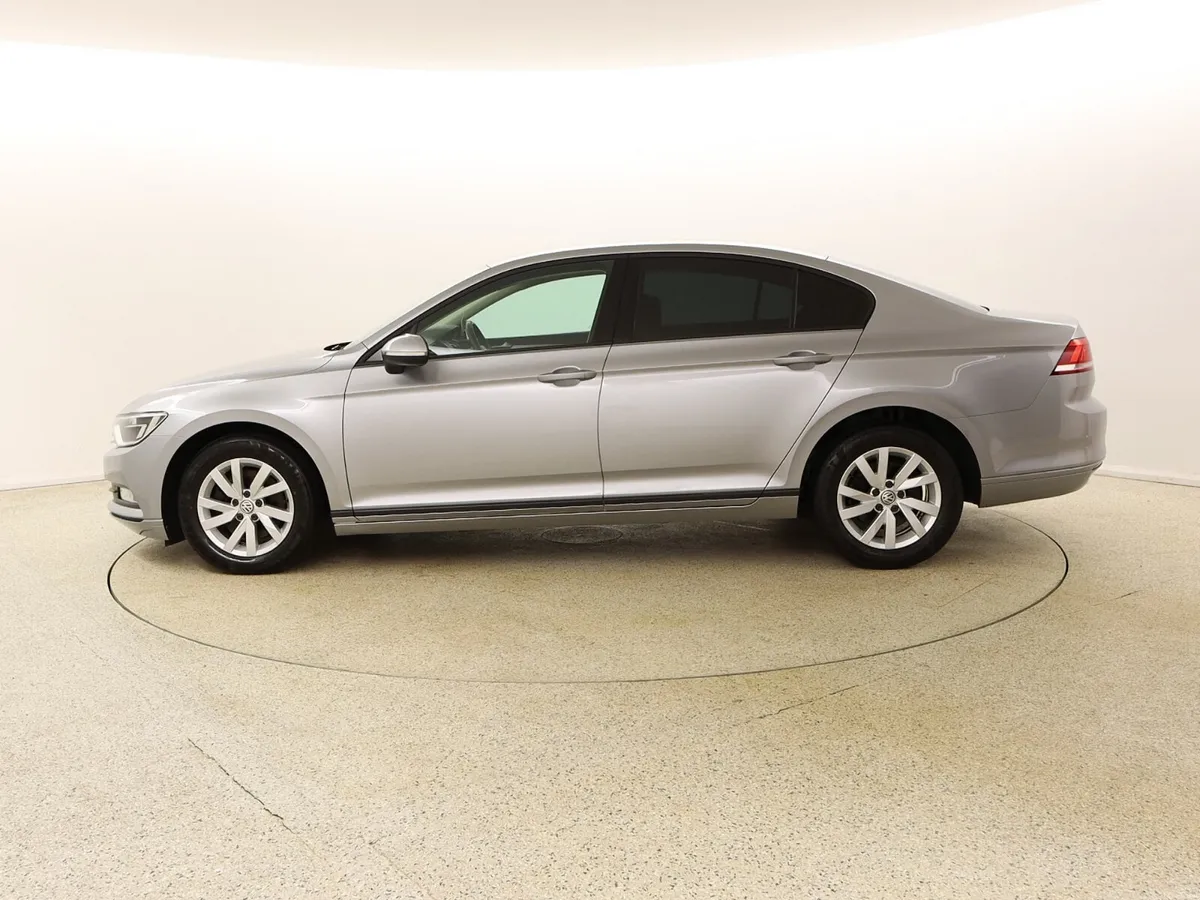 2018 VOLKSWAGEN PASSAT S 1.6 TDI 120 BHP - Image 4