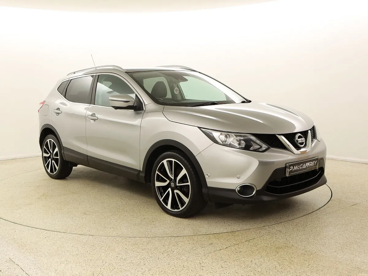 2017 NISSAN QASHQAI TEKNA 1.5 DCI LEATHER SAT NAV - Image 1