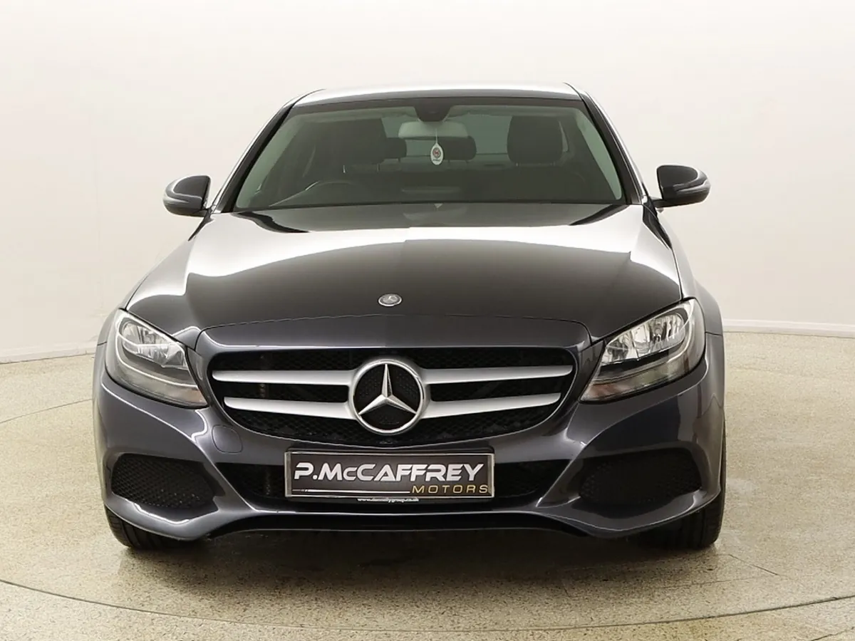 2016 Mercedes-Benz C-Class 2.1 C220D SE Executive - Image 2