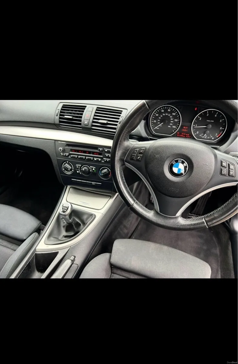 BMW 116d 2011 - Image 3