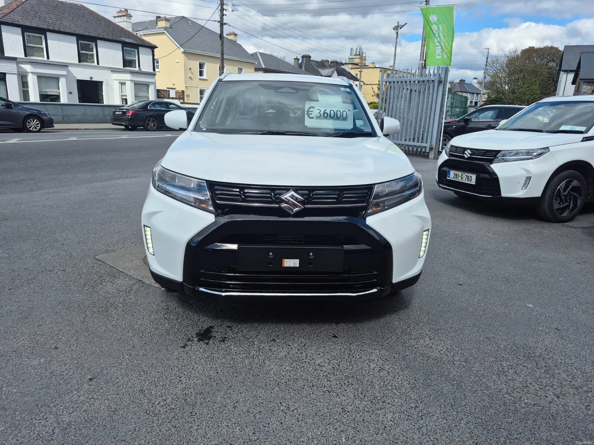 Suzuki Vitara 1.4 Motion Automatic - Image 3