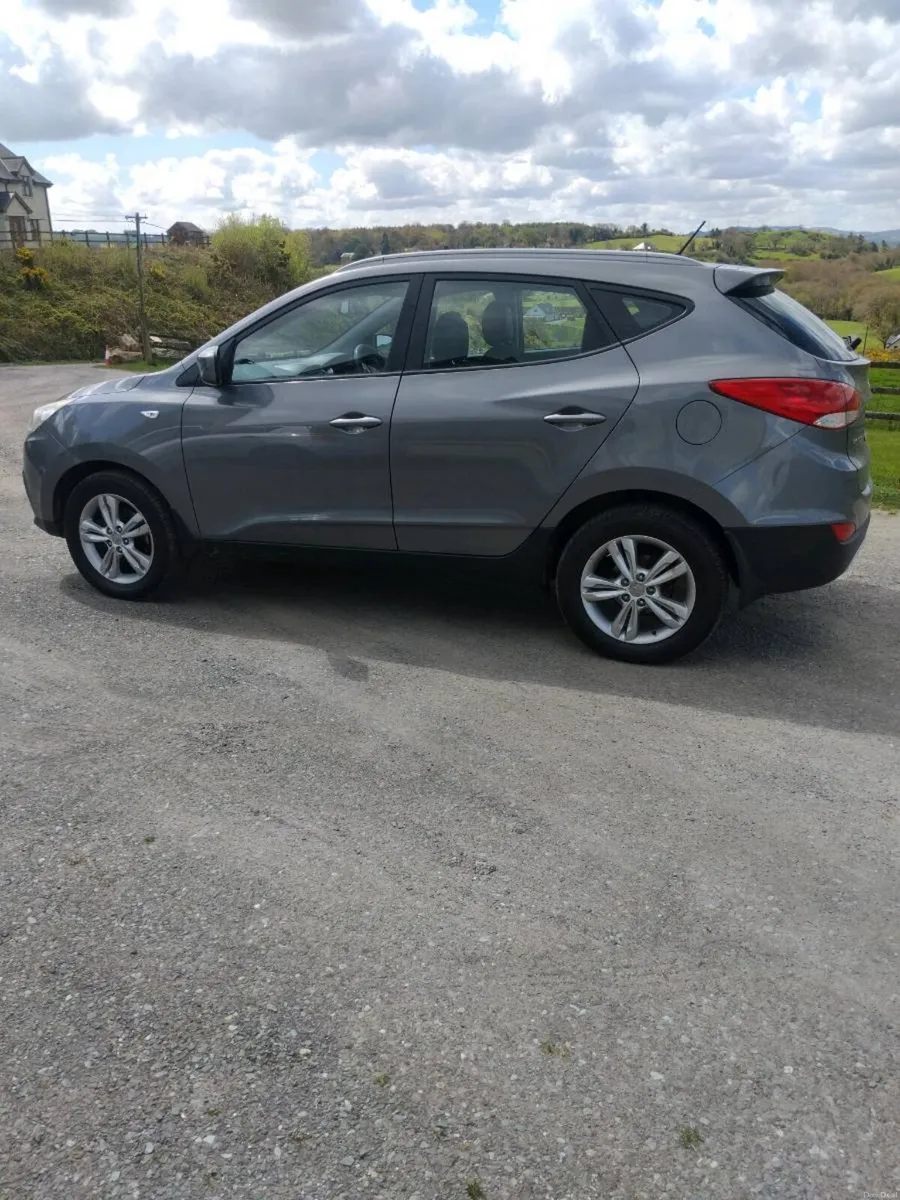 Hyundai IX35 1.7 - Image 4