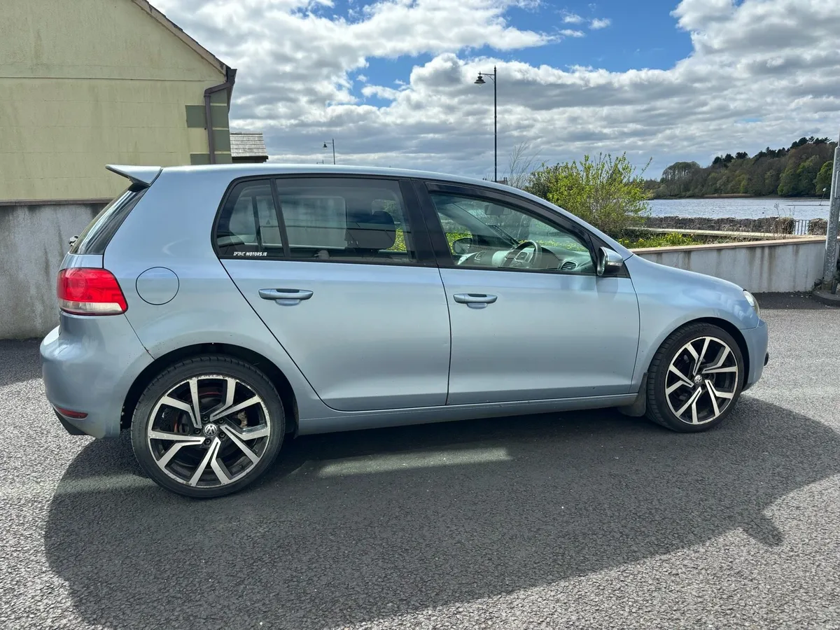 2011 Volkswagen Golf Nct October 2026 - Image 4