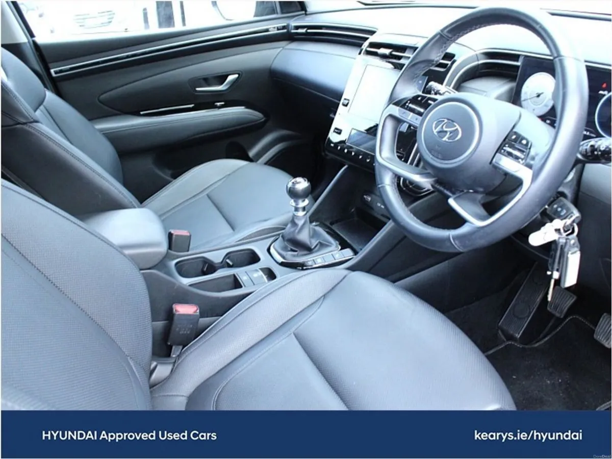 Hyundai Tucson **4.99% APR AVAILABLE** 2WD Executi - Image 6