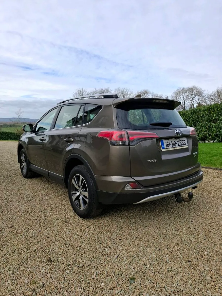 Toyota Rav 4 D4D Luna - Image 4