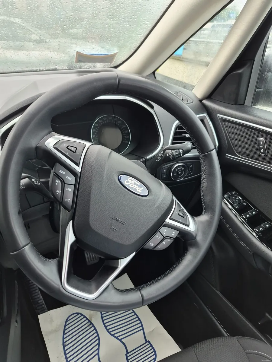 Ford S-Max 2021 - Image 4