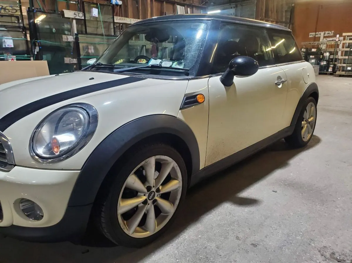 Mini Cooper - Image 3