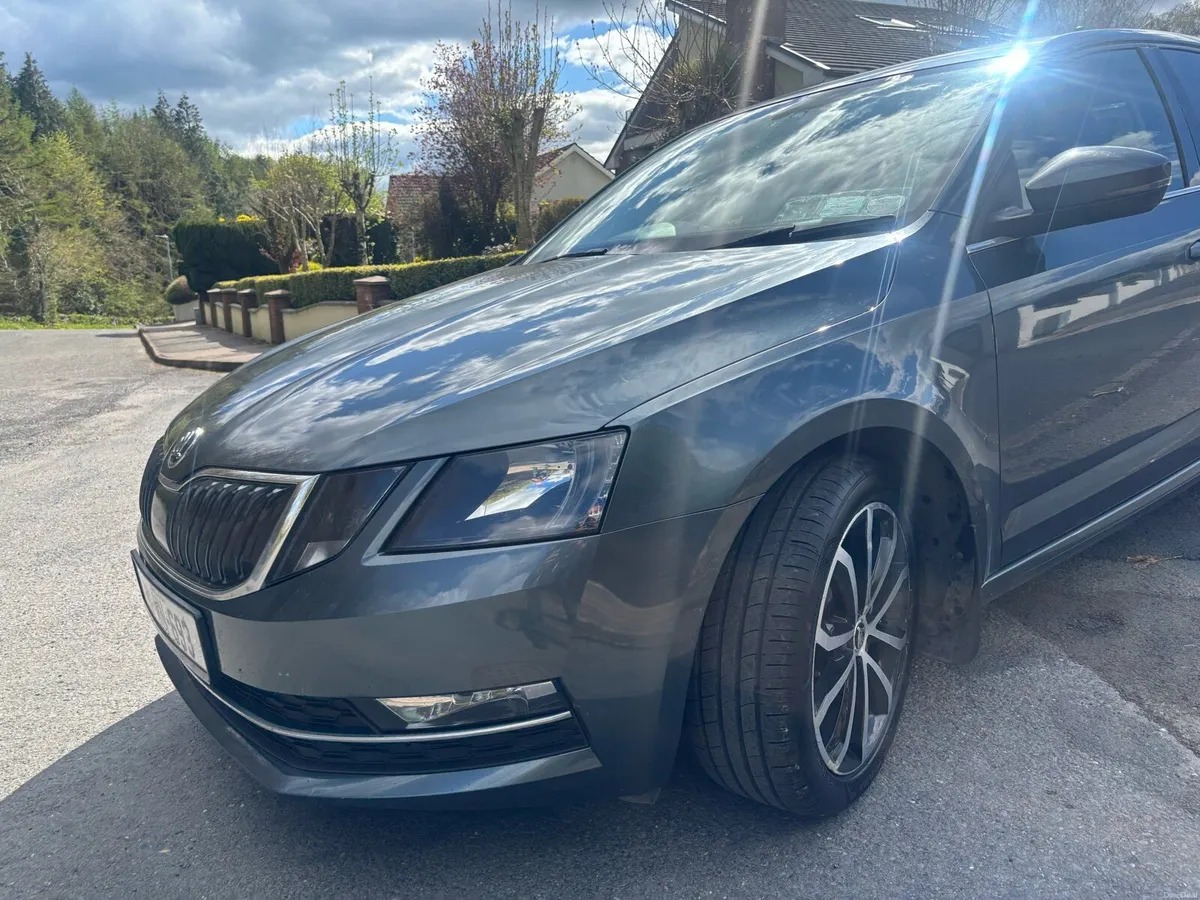 Skoda Octavia - Image 1